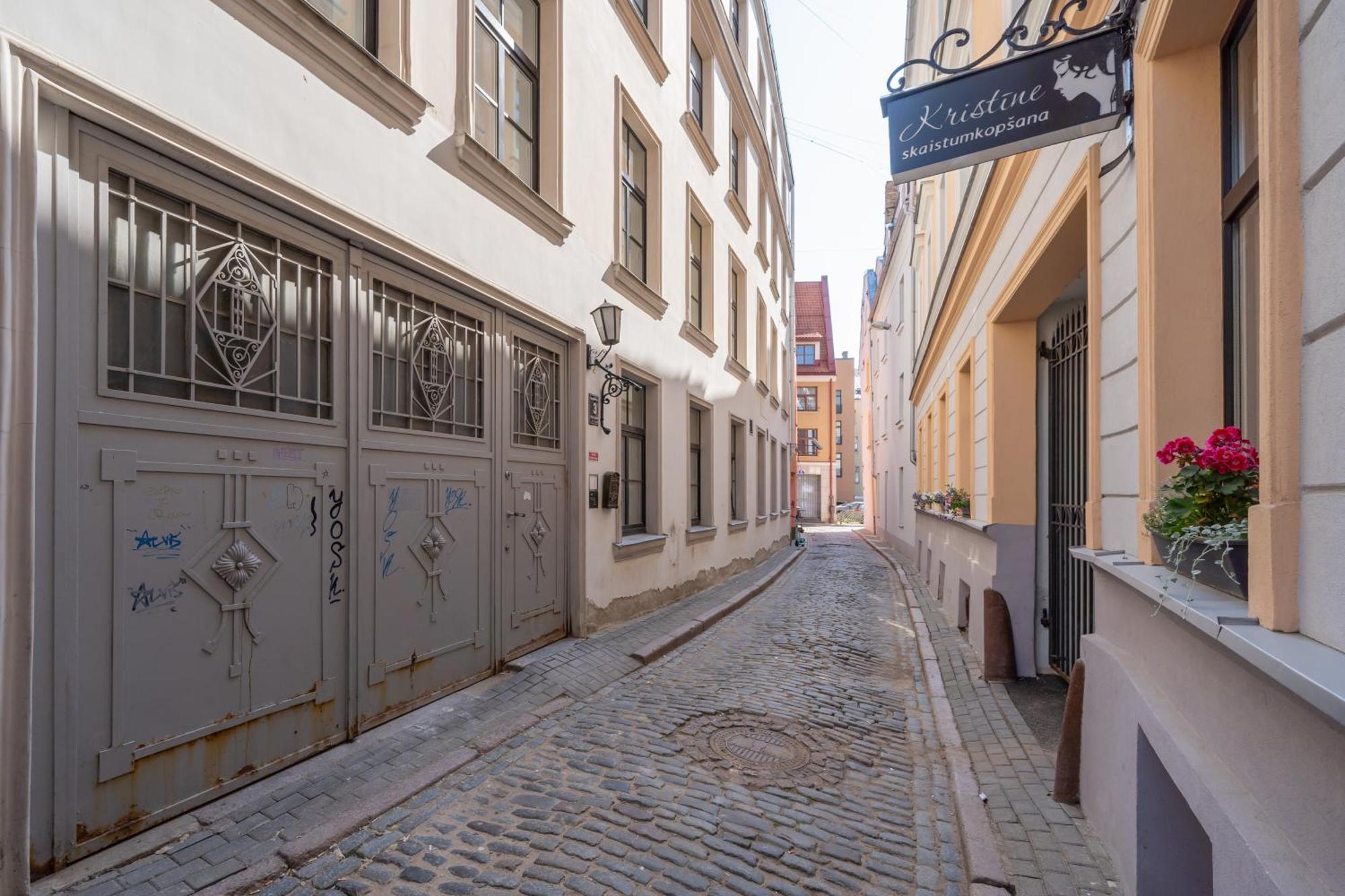 Spacious 1-Bedroom Apartment In The Heart Of Old Town Riga Eksteriør bilde